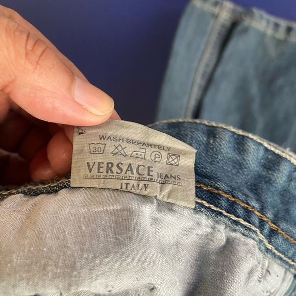 Versace unisex Jeans in Light Blue relax fit stones washed - Picture 9 of 12